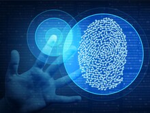 क्या होता है Blue Aadhaar Card, कौन और कैसे बनवा सकते हैं इसे?