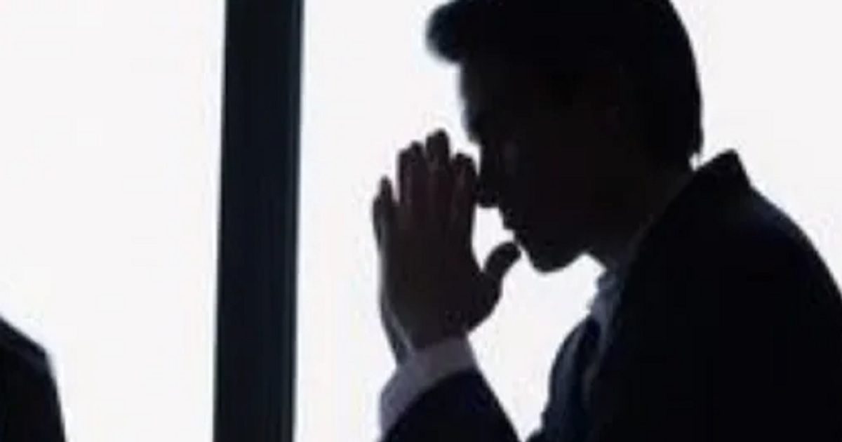 जब नौकरी पर संकट आ जाएं तो घबराएं नहीं, इस तरह करें क्वाइट फायरिंग को