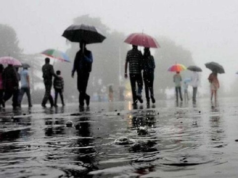 Weather News: भारतीय मौसम विज्ञान केंद्र ने कई राज्यों में बारिश की संभावना जताई है.