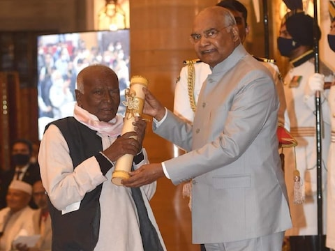 भिखारी ठाकुर नाच मंडली के आखिरी लौंडा के रूप में मशहूर रामचंद्र मांझी का निधन. 