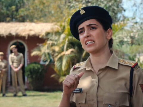 'कटहल' के एक सीन में सान्या मल्होत्रा. (फोटो साभारः यूट्यूब वीडियोग्रैब)