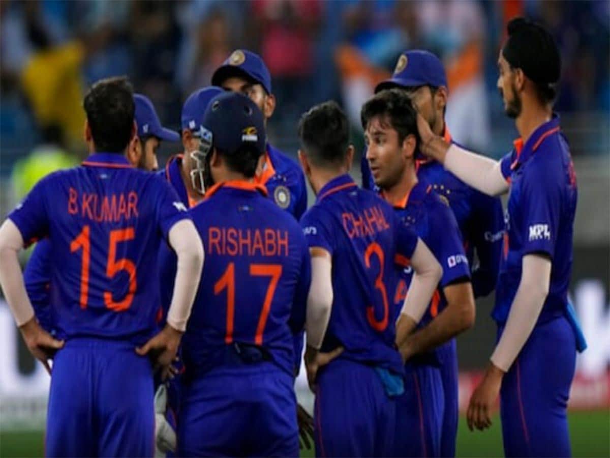 वसीम अकरम ने पूछा, कोच के पास चयन करने का इनपुट होता है क्या? शास्त्री ...