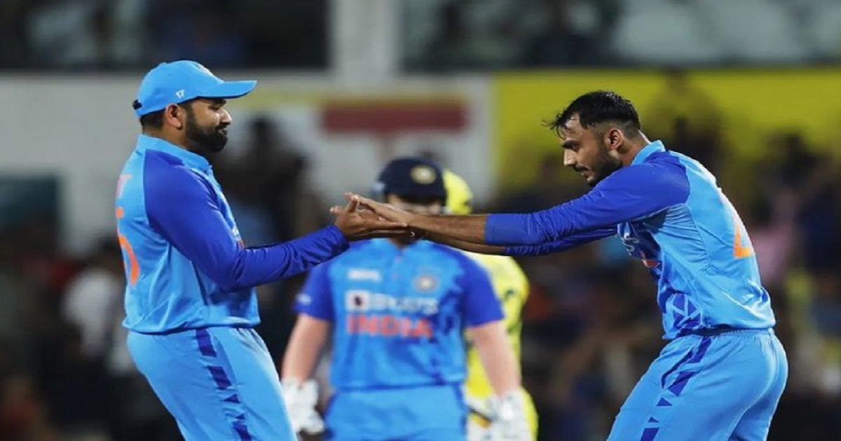 IND vs AUS: अक्षर के वार पर मैथ्यू वेड का पलटवार, 8 ओवर के मैच में भारत को मिला 91 रन का लक्ष्य