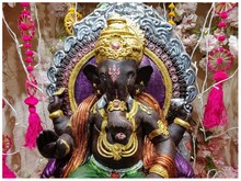 आगरा में 80 किलो चॉकलेट से बनी गणपति की अनोखी मूर्ति, लोग हुए दीवाने