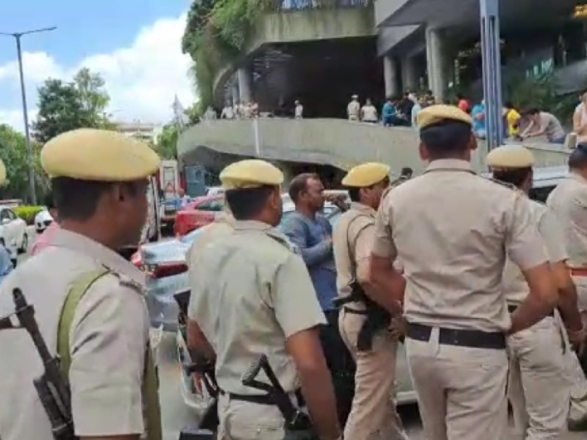 Gurugram: Rumors came out that there was a bomb threat in the hotel,  25-year-old youth did not get chocolate, called