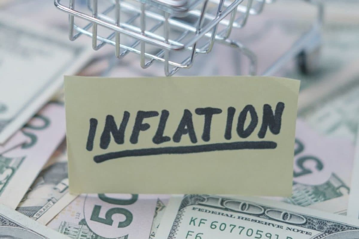 Inflation In US: अमेरिका में उपभोक्ता महंगाई दर के आंकड़े के बाद डाउ फ्यूचर्स में 800 पॉइंट्स की तेजी