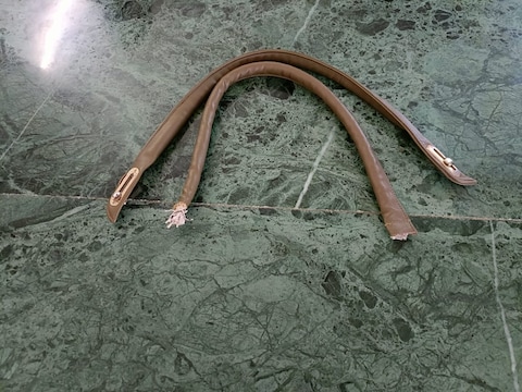 लूट की इस घटना के पीछे कोढ़ा गैंग का नाम सामने आ रहा है.