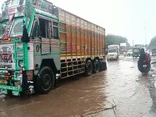 Haryana Weather: बारिश से मौसम हुआ सुहावना, किसानों के चेहरे खिले