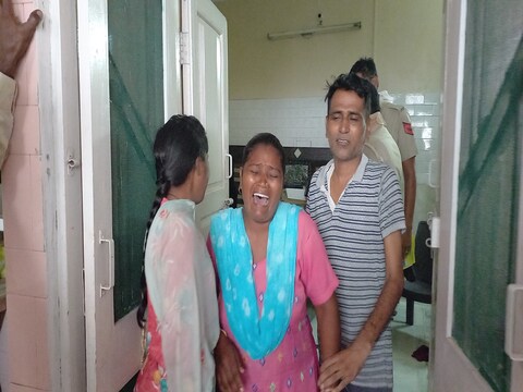 पीड़िता ने बताया कि ससुराल पक्ष वाले मेरी बहन को प्रताड़ित करते थे.
