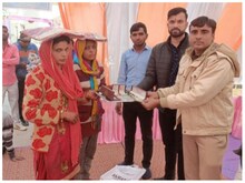 झुग्गी-झोपड़ियों की अनाथ बहनों का भाई बना पुलिस कांस्‍टेबल, पढ़ें पूरी कहानी