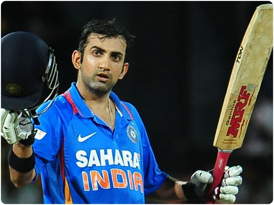  तीसरे स्थान पर पूर्व सलामी बल्लेबाज गौतम गंभीर (Gautam Gambhir) स्थित हैं. गंभीर ने पाकिस्तान के खिलाफ टी20 क्रिकेट में पांच मैच खेलते हुए पांच पारियों में 27.80 की औसत से 139 रन बनाए हैं. पाकिस्तान के खिलाफ गंभीर का स्ट्राइक रेट 125.22 का रहा है. (AFP)