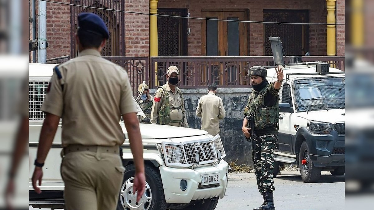 श्रीनगर के बाहरी इलाके से गैर स्थानीय व्यक्ति का शव बरामद पुलिस जांच शुरू 