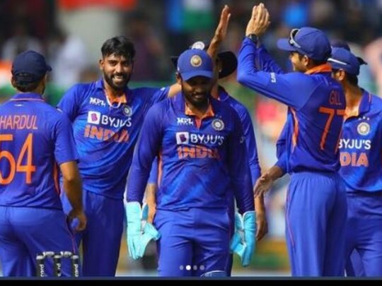 मोहम्मद सिराज ब्रिस्बेन में टीम इंडिया से जुड़ गए हैं. (siraj/instagram)  