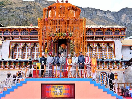 प्रधानमंत्री नरेंद्र मोदी प्रदेश को 3400 करोड़ की चार बड़ी योजनाओं की सौगात दी है.