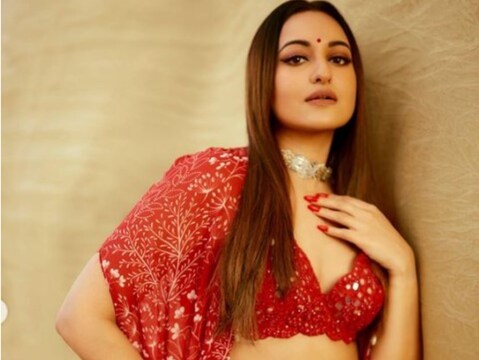 सोनाक्षी सिन्हा ने किया दावा, बोलीं 'मैं लालची हो गई हूं' (फोटो साभार इंस्टाग्राम @aslisona)