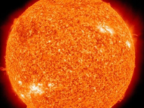 सूर्य की उम्र (Age of Sun) की गणना अलग अलग पद्धतियों से की जाती है. (फाइल फोटो)