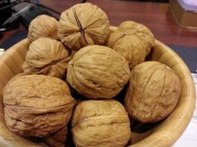 30 साल लंबे अध्ययन ने खोजे अखरोट खाने के नए फायदे