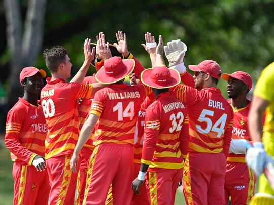 जिम्बाब्वे क्रिकेट टीम के खिलाड़ी - twitter page Zimbabwe 