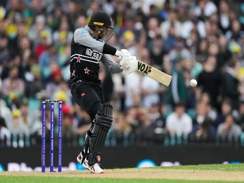 T20 World cup: डेवॉन कॉनवे ने ऑस्ट्रेलिया के खिलाफ आतिशी पारी खेली. (AP)