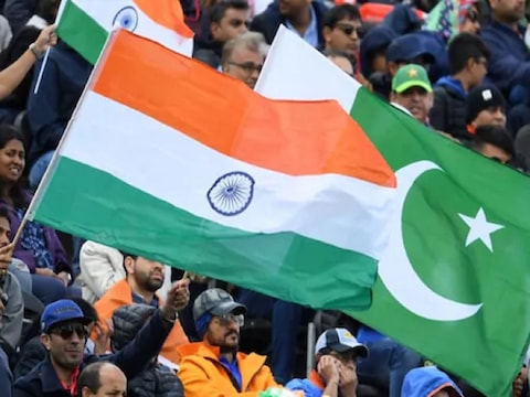 भारत ने FATF के अनुपालन के पाकिस्तान के दावों को झूठा कहा है. (फोटो- AFP)