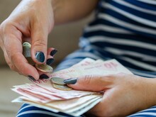 FD में निवेश करने से पहले ज़रा इस विकल्प पर भी करें विचार, बदल जाएगा इरादा!
