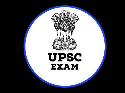 UPSC Exam : मुख्य परीक्षा में निबंध का पेपर 90 के दशक में शामिल किया गया.
