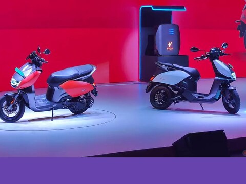  Vida V1 इलेक्ट्रिक स्कूटर दो ट्रिम्स V1 Plus और V1 Pro में उपलब्ध होगा.