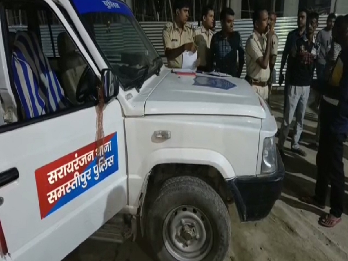 बिहार के समस्तीपुर में हुए हादसे के बाद मामले की जांच के लिये पहुंची पुलिस