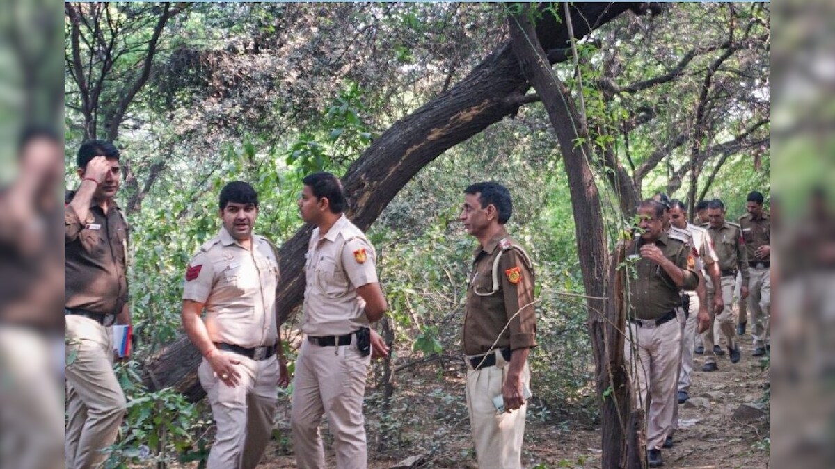 श्रद्धा हत्याकांड: आफताब को छतरपुर के जंगल ले गई पुलिस जहां उसने फेंके थे लाश के टुकड़े