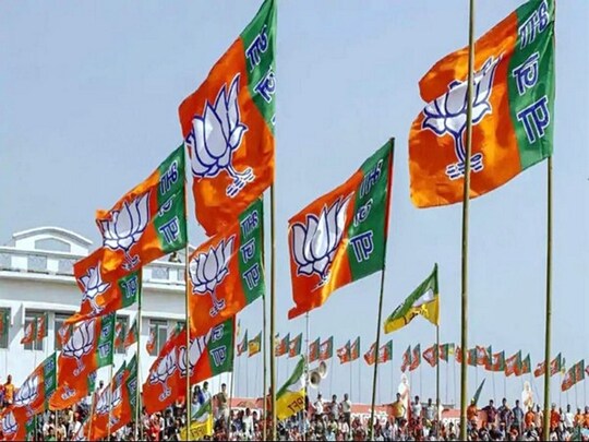 भाजपा की तमिलनाडु इकाई में मतभेद सामने आने के बावजूद पार्टी के प्रदेश प्रमुख के. अन्नामलाई को अगले लोकसभा चुनाव में राज्य में ‘कमल खिलने’ की उम्मीद है. (फोटो- ANI)