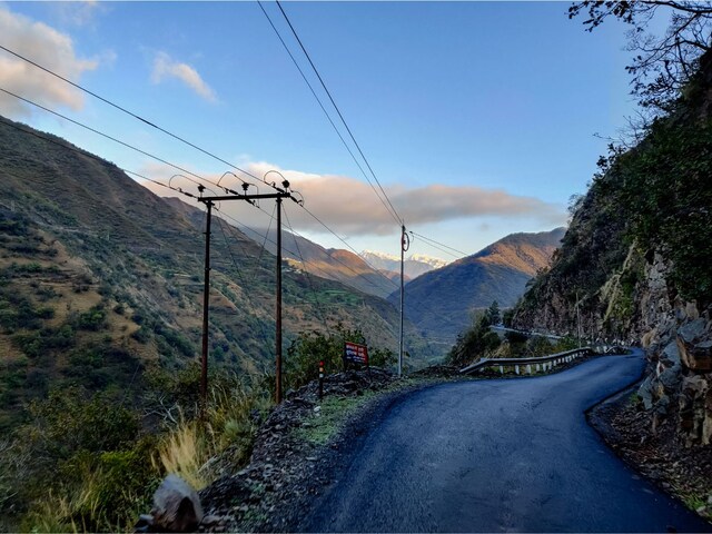 कपल्स के लिए परफेक्ट हैं उत्तराखंड की ये 5 रोमांटिक डेस्टिनेशंस