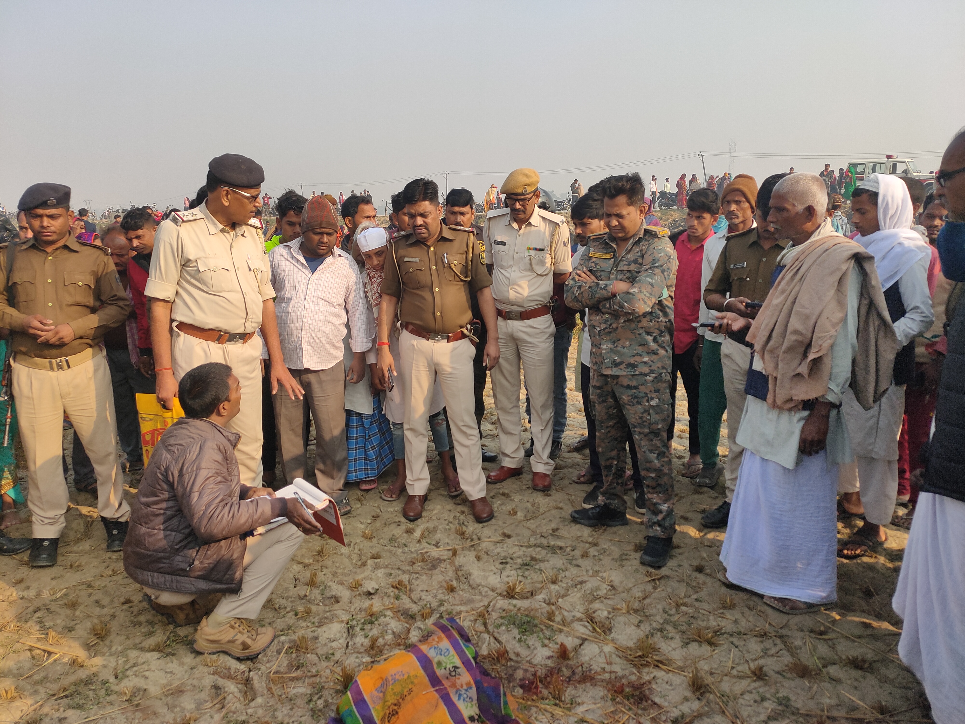 गोपालगंज एसपी आनंद कुमार ने ली घटना की जानकारी.