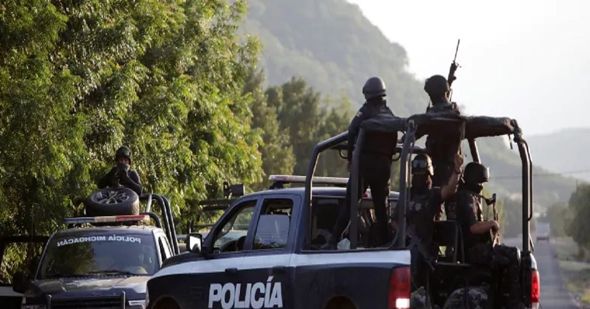 मेक्सिको के गुआनाजुआतो में पुलिस थाने पर गोलीबारी, क्रॉस फायरिंग में कई नागरिकों की मौत – gunmen attack a police station in mexico guanajuato celaya several dead and wounded in exchange of fire dpk – News18 हिंदी