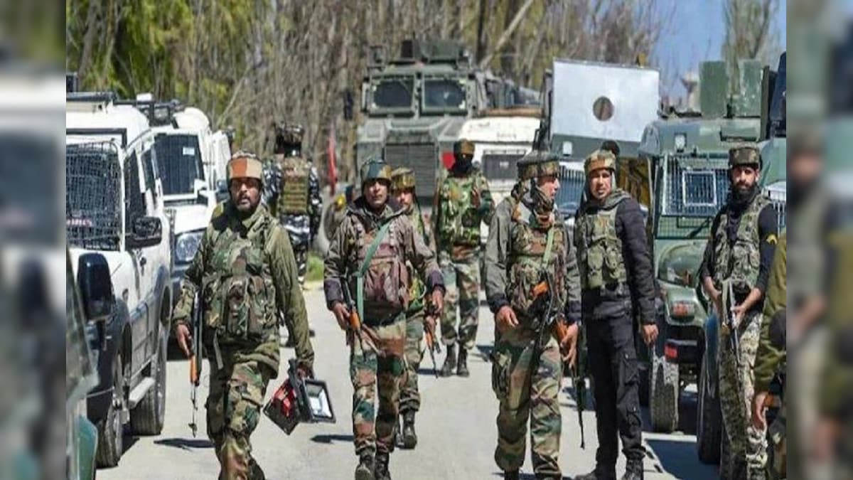 जम्मू-कश्मीर से 2 ‘हाइब्रिड’ आतंकवादी गिरफ्तार बांदीपोरा में विस्फोटक लगाने में हैं आरोपित