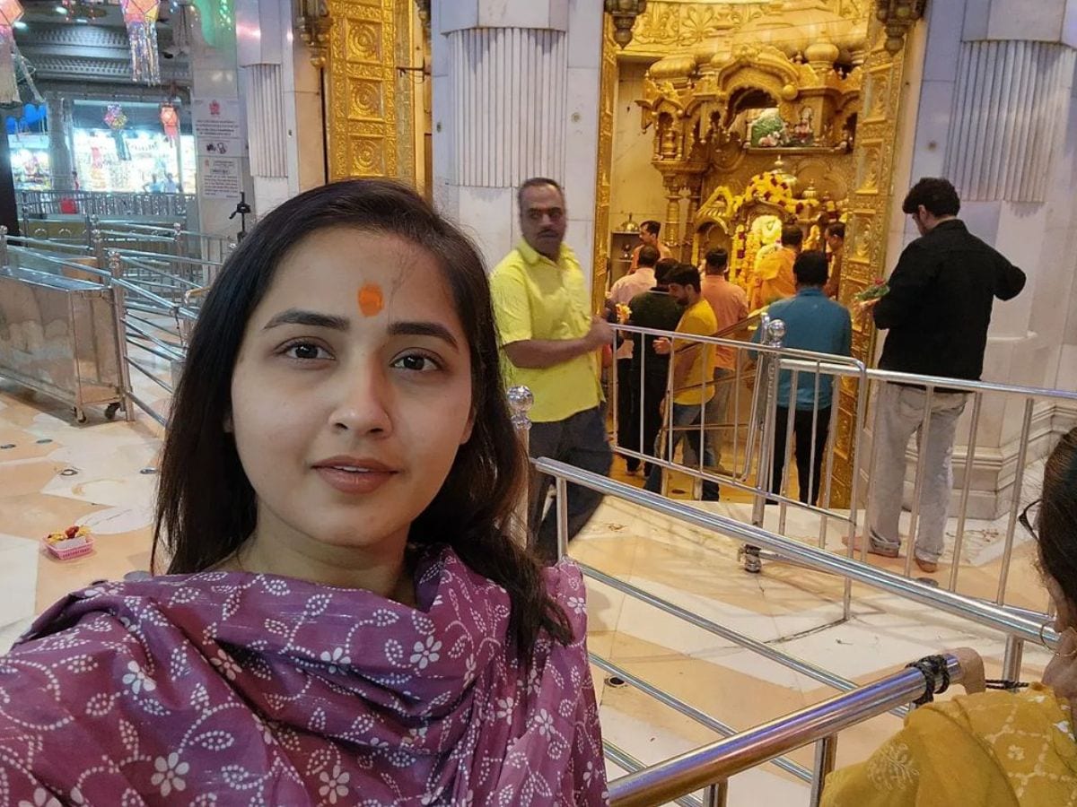 Kajal Raghwani Latest Photos from Siddhi Vinayak