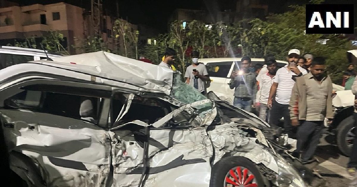 VIDEO पुणे में एक साथ टकराई 48 गाड़ियां, देखें भीषण हादसे का वीडियो