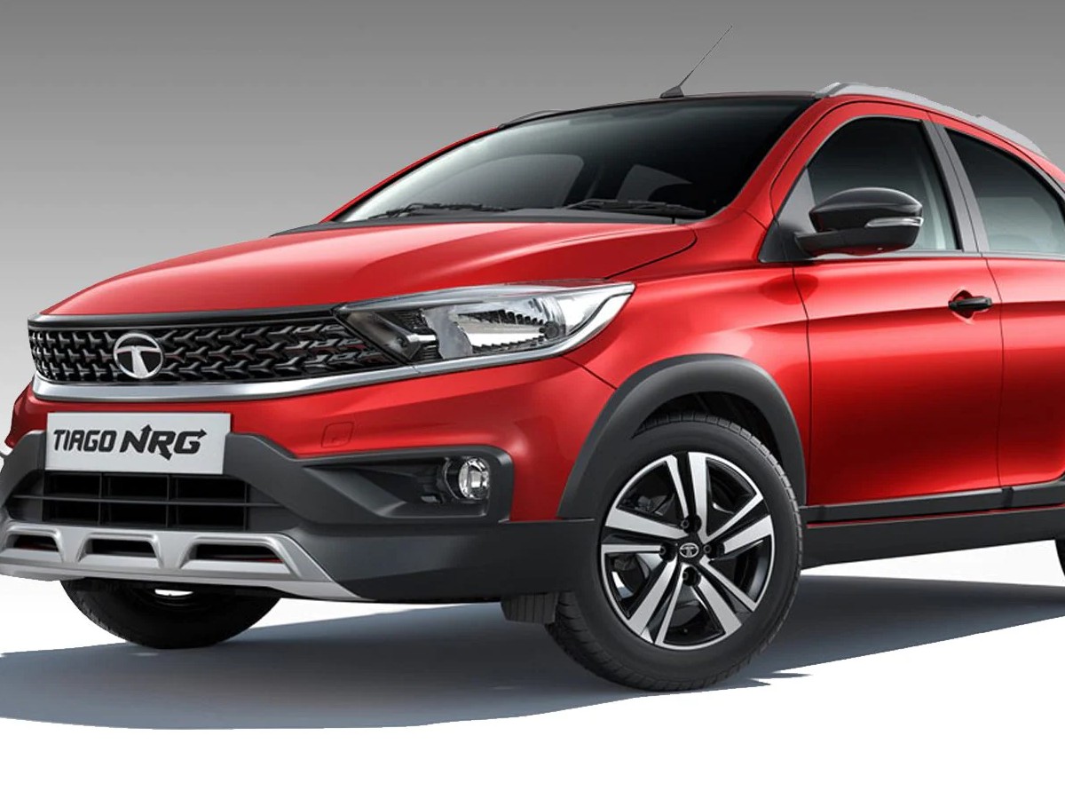 Tata की नई CNG कार लॉन्च, देखें डिजाइन, कीमत और फीचर्स की पूरी डिटेल? -  tata tiago nrg cng variant launched on road price best cng car with large  boot space and