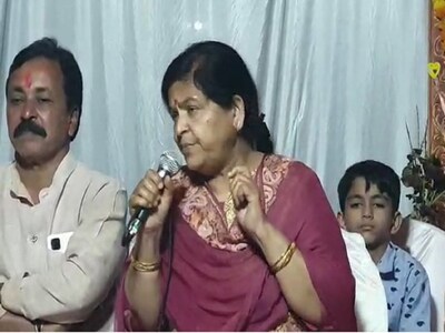 बलात्कारियों को कड़ी सजा देने की मांग के लिए उषा ठाकुर हस्ताक्षर अभियान चलाएंगी.