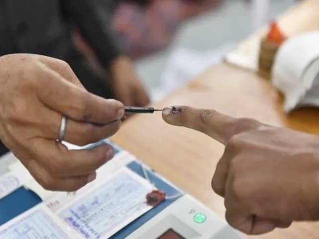 राजस्थान: पंचायती राज संस्थाओं के उपचुनावों की घोषणा, 25 नवंबर को होगा मतदान राजस्थान: पंचायती राज संस्थाओं के उपचुनावों की घोषणा, 25 नवंबर को होगा मतदान