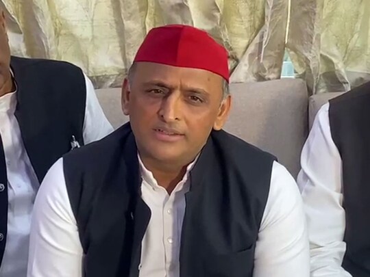 बसपा सुप्रीमो मायावती के फिक्सिंग वाले बयान पर अखिलेश बोले कि वह क्या कहती हैं, उस पर कुछ नहीं कहूंगा. 