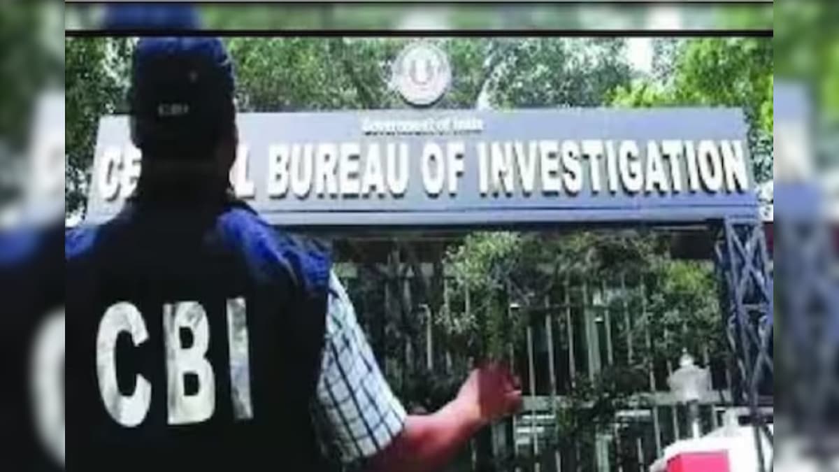 SI परीक्षा घोटाला: जम्‍मू और पंजाब में 1 दर्जन जगहों पर CBI छापा 4 गिरफ्तार