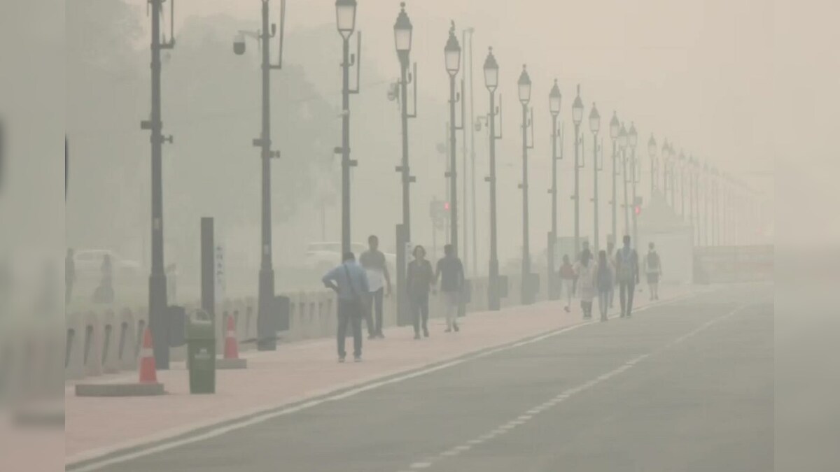 Delhi AQI: दिल्ली की हवा सोमवार को भी रही बेहद खराब और अधिक बिगड़ सकते हैं हालात