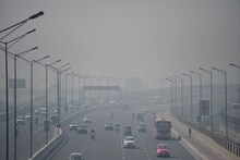 Delhi Air Pollution: दिल्ली की हवा बेहद जहरीली, AQI का स्तर 450 पहुंचा