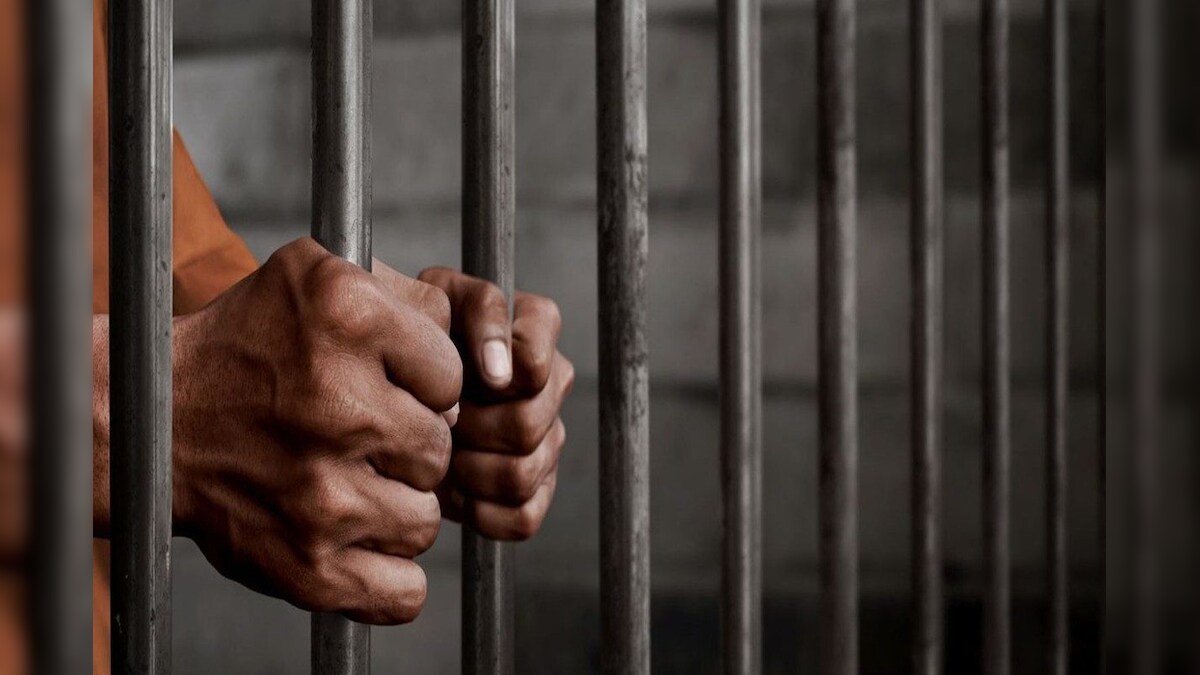 उत्‍तरप्रदेश: डासना जेल में 140 कैदी मिले एड्स रोगी सकते में आया प्रशासन