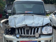 करोड़ों रुपए की अफीम जब्त, पुलिस की गाड़ी को टक्कर मारकर भाग रहे थे तस्कर