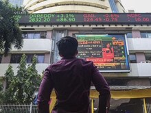 शेयर मार्केट: DIIs ने की मुनाफावसूली, फिर भी चढ़ता गया बाजार, जानिए इसका लॉजिक