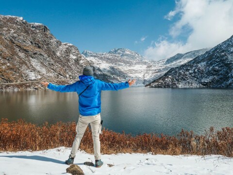 सर्दियों में सिक्किम की बर्फबारी खासा मशहूर है., Image-Canva
