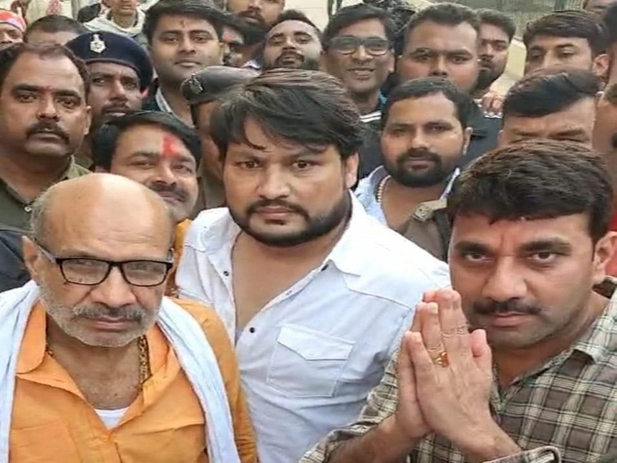 गोपालगंज के ट्रिपल मर्डर केस में जेडीयू विधायक के परिवार को बड़ी राहत मिली है