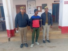 खाने में निकला बाल तो गुस्साये पति ने पत्नी को दी दिल दहला देने वाली सजा