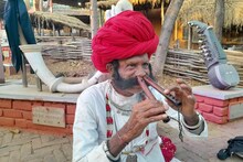 Udipur News: यह कलाकर 82 साल की उम्र में भी नाक से बजाता है वाद्य यंत्र, इस कला को देख रह जाएंगे दंग